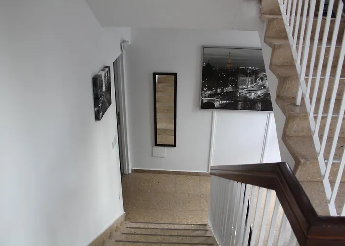 Eclectic Business & Leisure