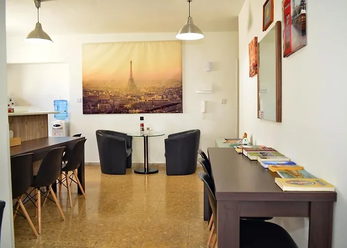 Eclectic Business & Leisure * Nikosia