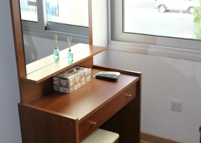 Eclectic Business & Leisure 尼科西亚